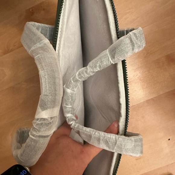 NWT tomtoc laptop bag - Picture 5 of 10